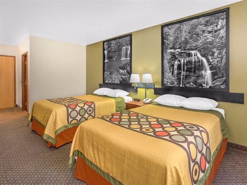 Super 8 by Wyndham Galva Hotell Eksteriør bilde